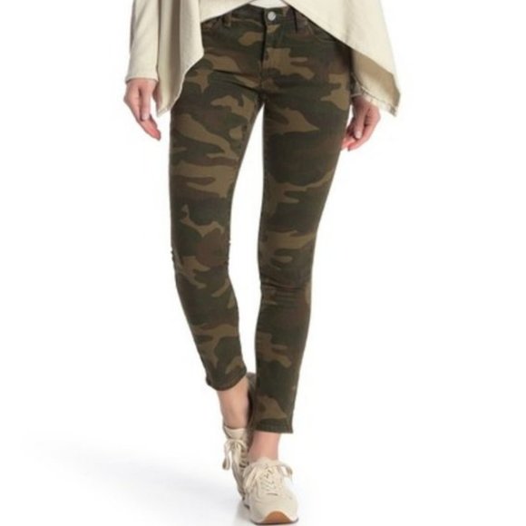 BLANK NYC The Reade Crop Camouflage Skinny Jeans - Picture 1 of 8